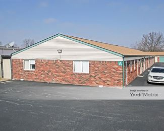 Photo 4 of Extra Space Storage - 2420 East Stop 11 Road, Indianapolis, IN