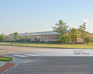 Photo 2 of SecurCare Self Storage - 6978 Central Blvd, Zionsville, IN