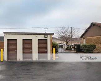 Photo 2 of Public Storage - 7818 Saint Andrews Church Road, Louisville, KY
