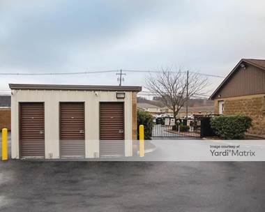 Storage Units for Rent available at 7818 Saint Andrews Church Road, Louisville, KY 40214