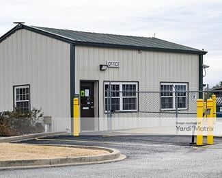 Photo 1 of Extra Space Storage - 11440 Blankenbaker Access Drive, Louisville, KY