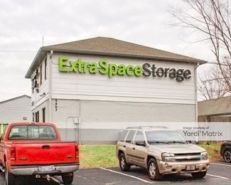 Photo 1 of Extra Space Storage - 5807 Bardstown Road, Louisville, KY