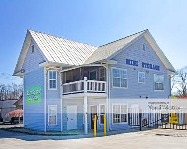 Storage Units for Rent available at 9702 Taylorsville Road, Louisville, KY 40299