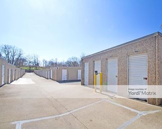 Photo 2 of Extra Space Storage - 9702 Taylorsville Road, Louisville, KY