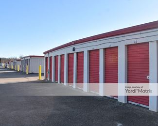 Photo 2 of Public Storage - 3520 Chamberlain Lane, Louisville, KY