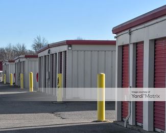 Photo 4 of Public Storage - 3520 Chamberlain Lane, Louisville, KY