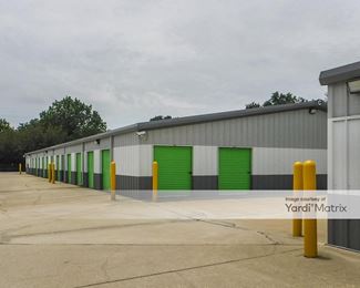 Photo 3 of Extra Space Storage - 4761 Gulf Breeze Pkwy, Gulf Breeze, FL