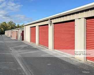 Photo 2 of Saver Self Storage - 7327 North Hwy 231, Panama City, FL