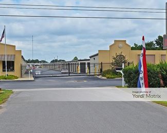 Photo 5 of Fort Storage - 4114 Avalon Blvd, Milton, FL