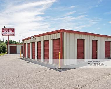 Storage Units for Rent available at 1380 Dunmire Street, Pensacola, FL 32504