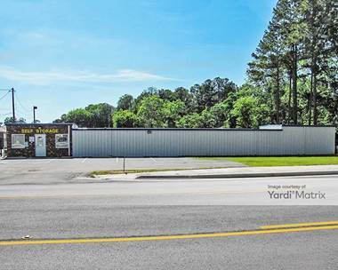 Storage Units for Rent available at 953 Carl Vinson Pkwy, Centerville, GA 31028