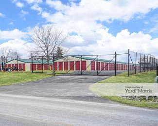 Photo 3 of Storage Rentals of America - 470 North Street, Auburn, IN