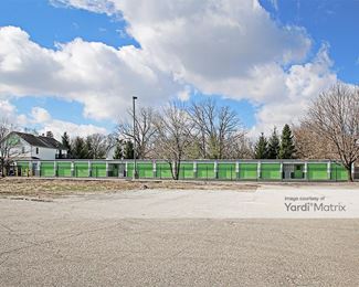 Photo 2 of Extra Space Storage - 5390 Rockville Road, Indianapolis, IN