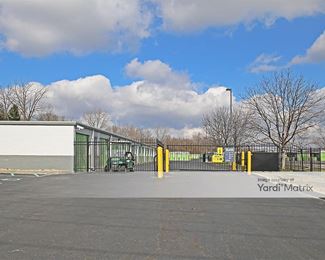 Photo 3 of Extra Space Storage - 5390 Rockville Road, Indianapolis, IN