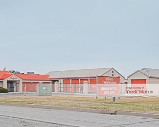 Photo 4 of Public Storage - 10 East County Line Road, Indianapolis, IN