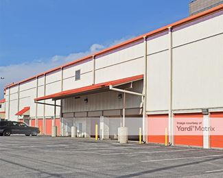 Photo 3 of Public Storage - 933 North Illinois Street, Indianapolis, IN