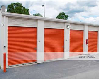 Photo 2 of Public Storage - 7435 Rockville Road, Indianapolis, IN