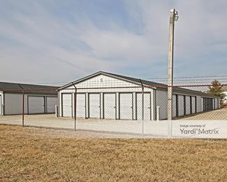 Photo 3 of JR-s U-Store-It-Mini-Warehouse - 2670 West Main Street, Greenfield, IN