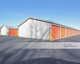 Photo 5 of Foxes Den Self Storage - 2660 North Morton Street, Franklin, IN
