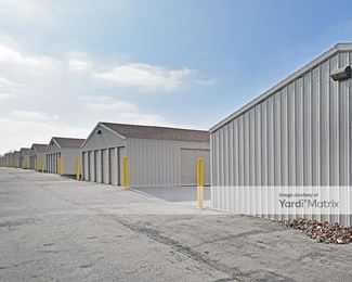 Photo 2 of County Line Self Storage - 1485 West County Line Road, Greenwood, IN