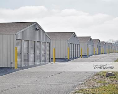 Storage Units for Rent available at 1485 West County Line Road, Greenwood, IN 46142