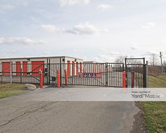 Photo 2 of Public Storage - 5151 Pike Plaza, Indianapolis, IN