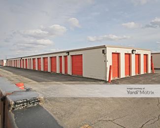 Photo 4 of Public Storage - 5151 Pike Plaza, Indianapolis, IN
