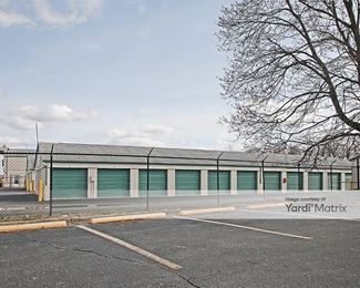 Photo 4 of Extra Space Storage - 6231 Crawfordsville Road, Indianapolis, IN