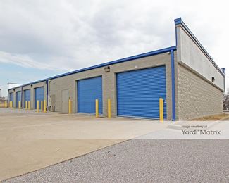 Photo 4 of Extra Space Storage - 2950 South Lynhurst Drive, Indianapolis , IN