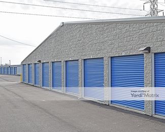 Photo 4 of Extra Space Storage - 3235 East Hanna Avenue, Indianapolis, IN