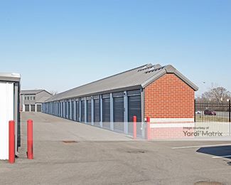 Photo 2 of Extra Space Storage - 4410 Allisonville Road, Indianapolis, IN