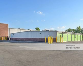 Photo 3 of Extra Space Storage - 7420 North Michigan Road, Indianapolis, IN