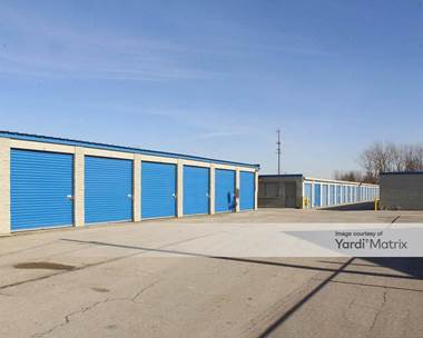 Storage Units for Rent available at 8601 National Turnpike, Fairdale, KY 40118