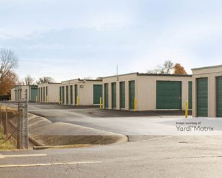 Photo 3 of Extra Space Storage - 5420 Valley Station Road, Louisville, KY