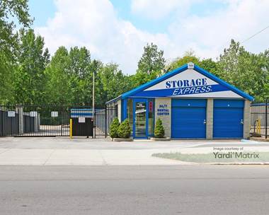 Storage Units for Rent available at 935 State Street, New Albany, IN 47150