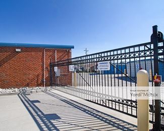 Photo 2 of Extra Space Storage - 143 Louise Way, Mount Washington, KY