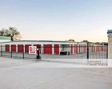 Storage Units for Rent available at 2427 West Adams Avenue, Temple, TX 76504
