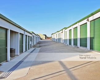 Photo 3 of Move It Self Storage - 2708 South 39th Street, Temple, TX