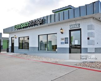 Photo 1 of Extra Space Storage - 4405 South Fort Hood Street, Killeen, TX