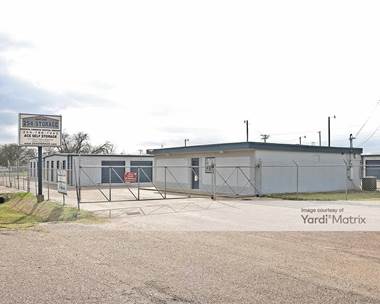 Storage Units for Rent available at 417 New Dallas Hwy, Waco, TX 76705