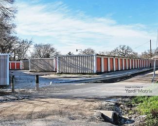 Photo 4 of Beaton Street Mini Storage - 1207 North Beaton Street, Corsicana, TX