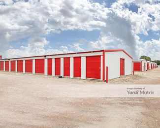 Photo 3 of Go Store It - 113 Pr 233 Street, Whitney, TX