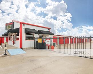Photo 4 of Go Store It - 113 Pr 233 Street, Whitney, TX