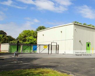 Photo 2 of Extra Space Storage - 47 Chelton Avenue, West Hartford, CT