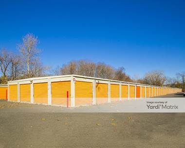 Storage Units for Rent available at 10 Old Newtown Road, Danbury, CT 06810