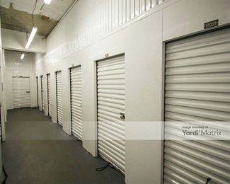 Photo 1 of Extra Space Storage - 1315 Dixwell Avenue, Hamden, CT
