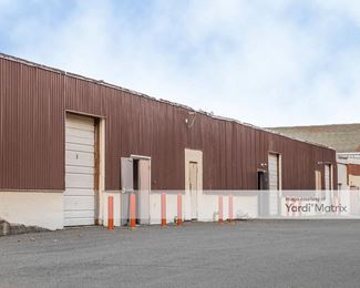 Photo 4 of Extra Space Storage - 1315 Dixwell Avenue, Hamden, CT