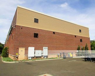 Photo 1 of Extra Space Storage - 33 Schoolhouse Road, Milford, CT