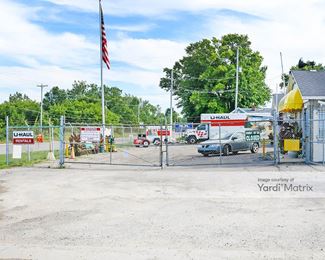Photo 4 of Genesee Storage - 3172 South Dye Road, Flint, MI