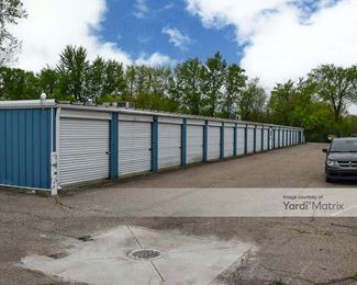 Photo 3 of Storage Rentals of America - 7298 Fenton Road, Grand Blanc, MI